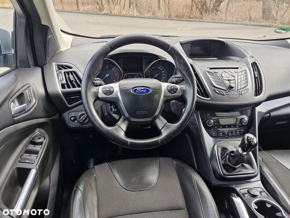 Ford Kuga 2.0 TDCi 4x4 Titanium - 21