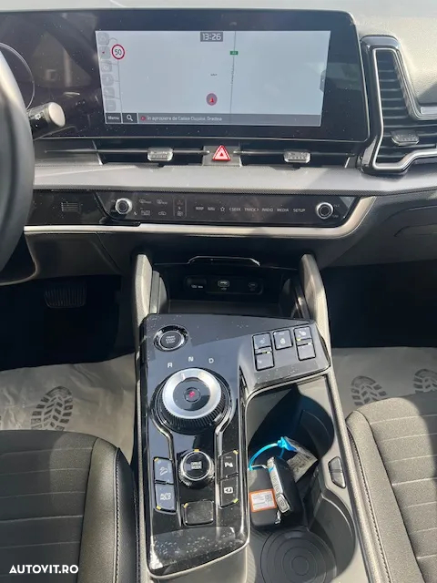 Kia Sportage 1.6 T-GDI HEV 6AT 4x2 Style - 13