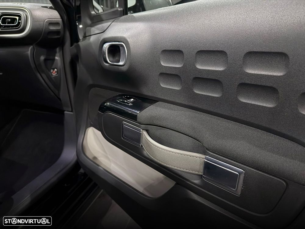 Citroën C3 1.2 PureTech Shine - 35