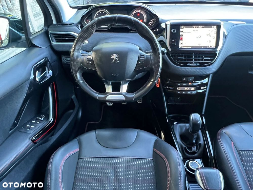 Peugeot 2008 PureTech 110 Stop&Start GT-Line Edition - 32
