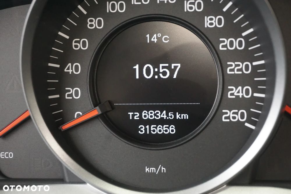 Volvo XC 70 D4 Geartronic Kinetic - 33
