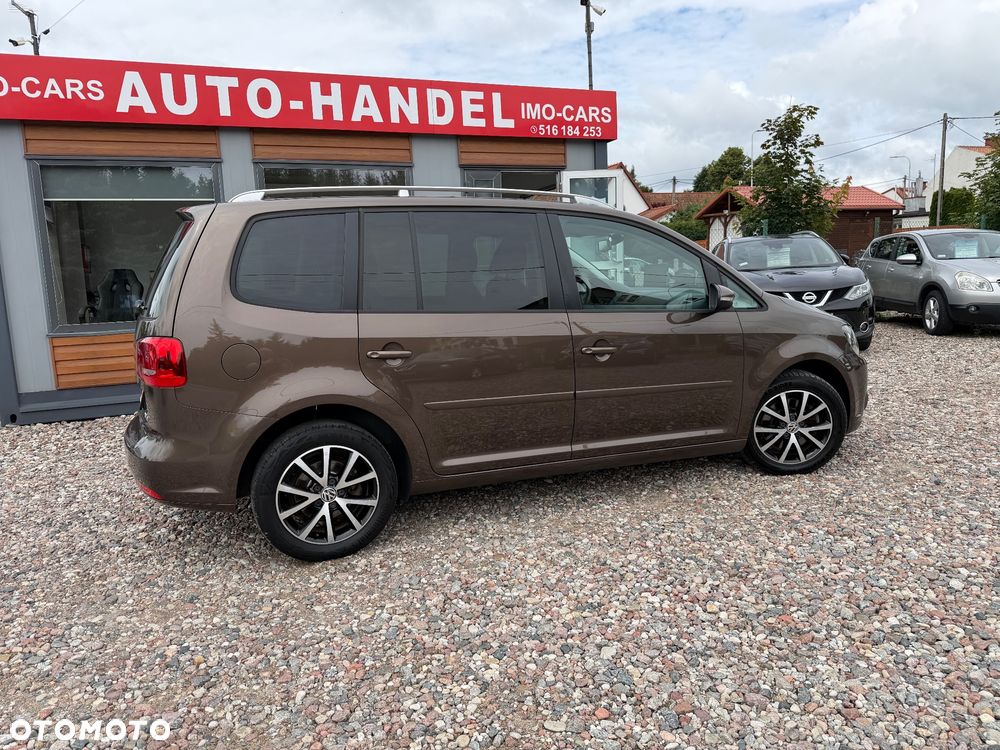 Volkswagen Touran - 6