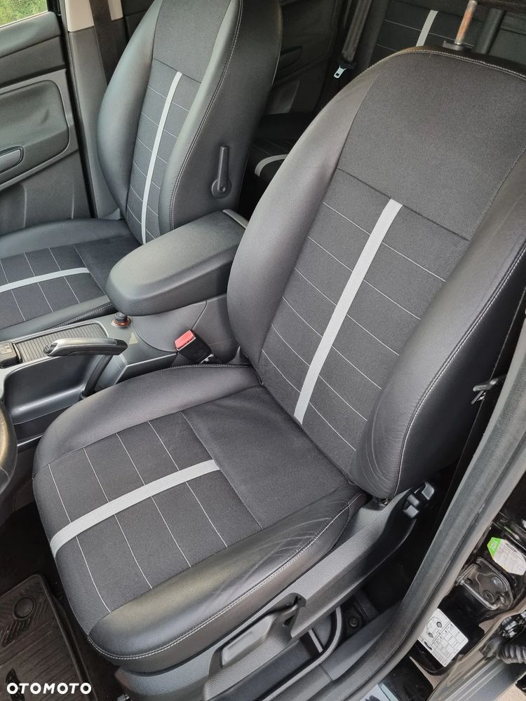 Ford Kuga 2.0 TDCi Titanium - 12