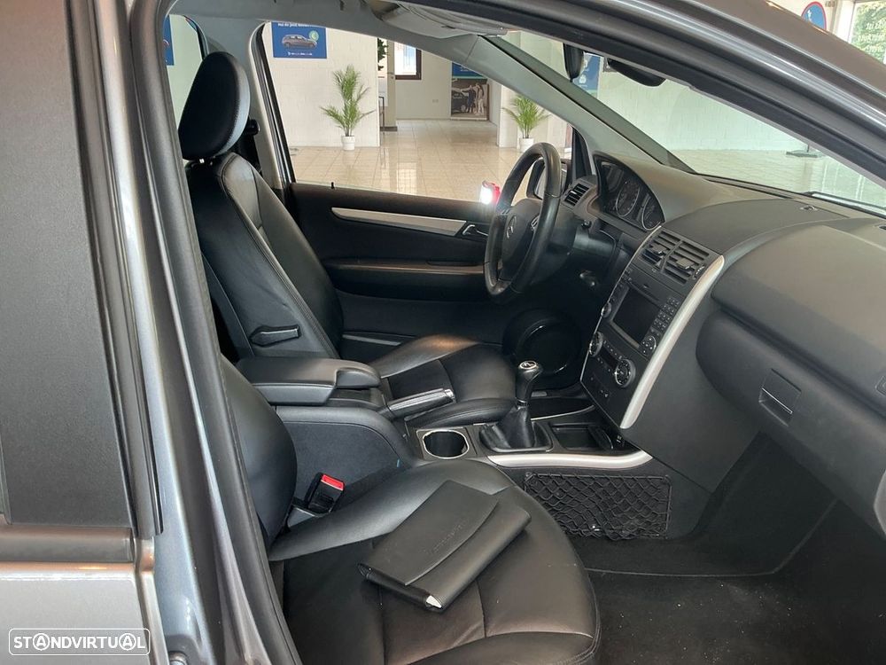 Mercedes-Benz A 160 BlueEFFICIENCY Avantgarde - 3