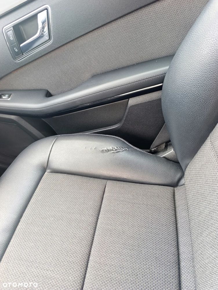 Mercedes-Benz Klasa E 250 CGI BlueEFFICIENCY Automatik Avantgarde - 17