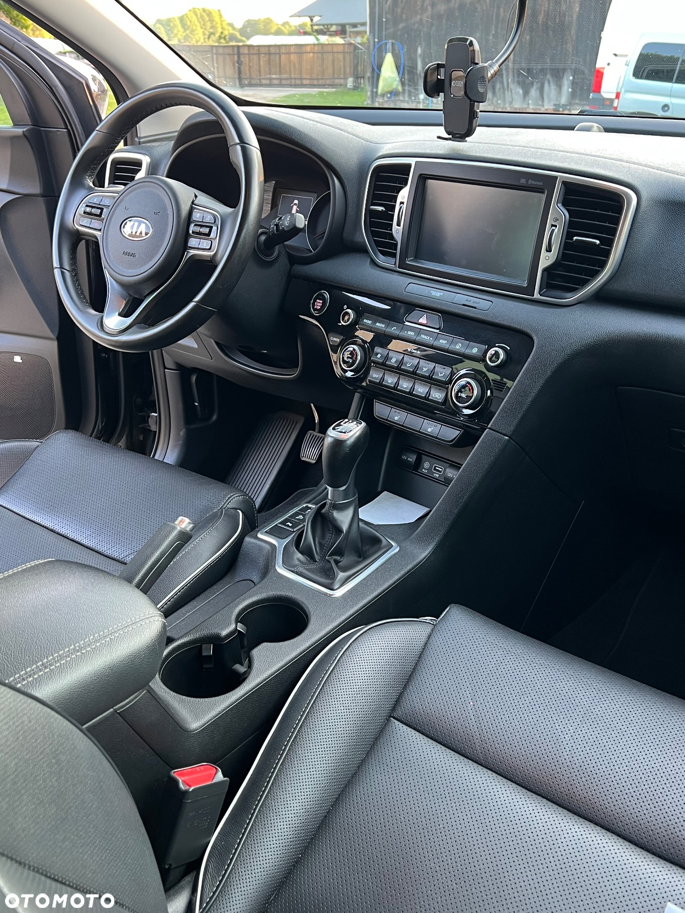 Kia Sportage - 13