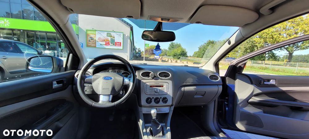Ford Focus - 13