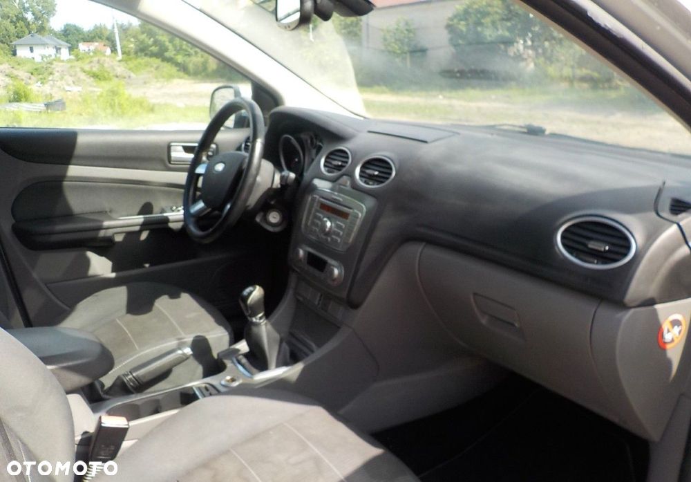 Ford Focus - 17