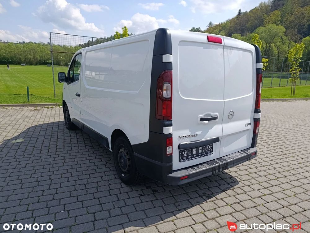 Opel VIVARO - 9