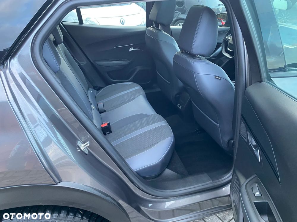 Peugeot 2008 PureTech 100 Allure - 12