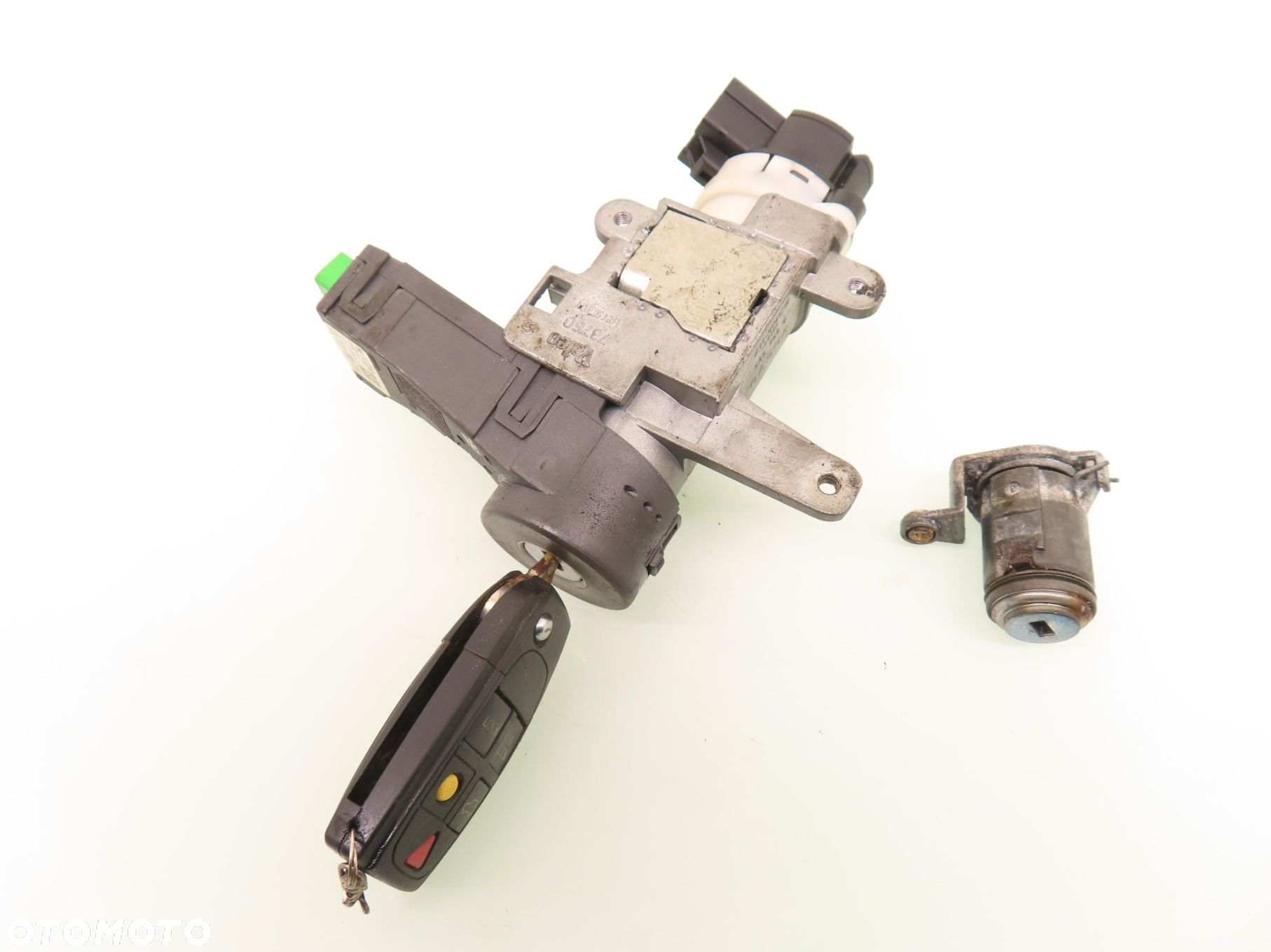 STACYJKA WKŁADKI VOLVO S60 I 8626324 73760 8673073 - 1