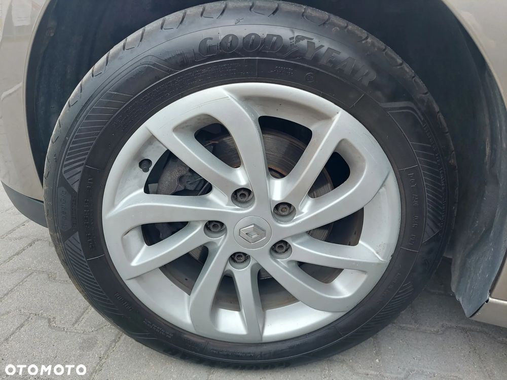 Renault Megane 1.6 16V 110 Paris - 23