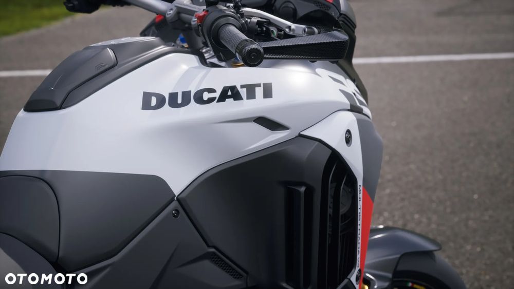 Ducati Multistrada - 6