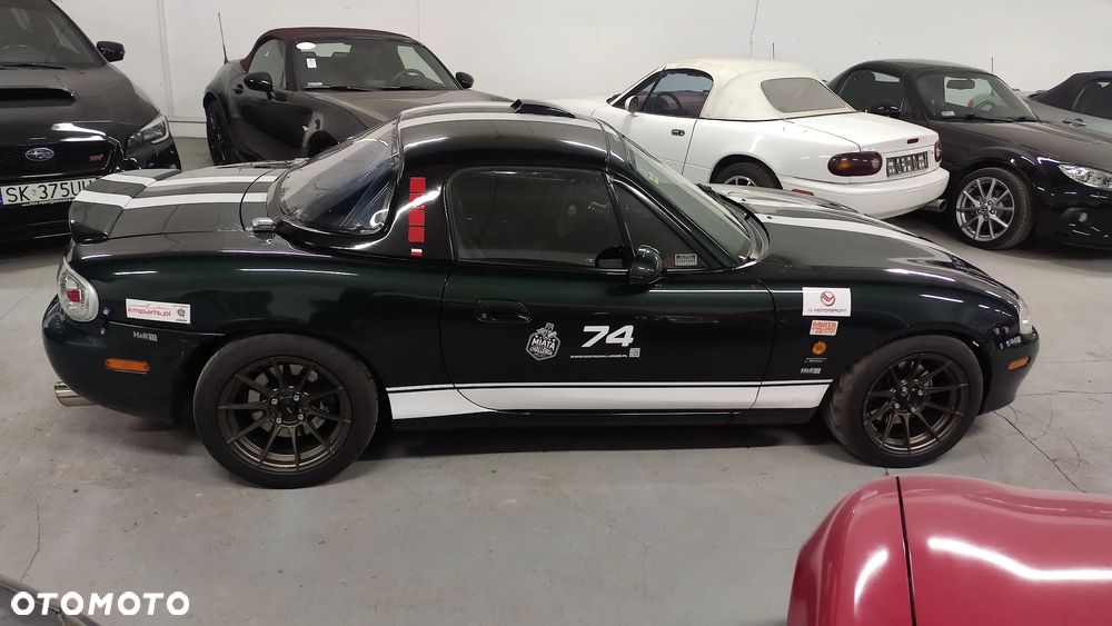 Mazda MX-5 1.9i 16V - 10