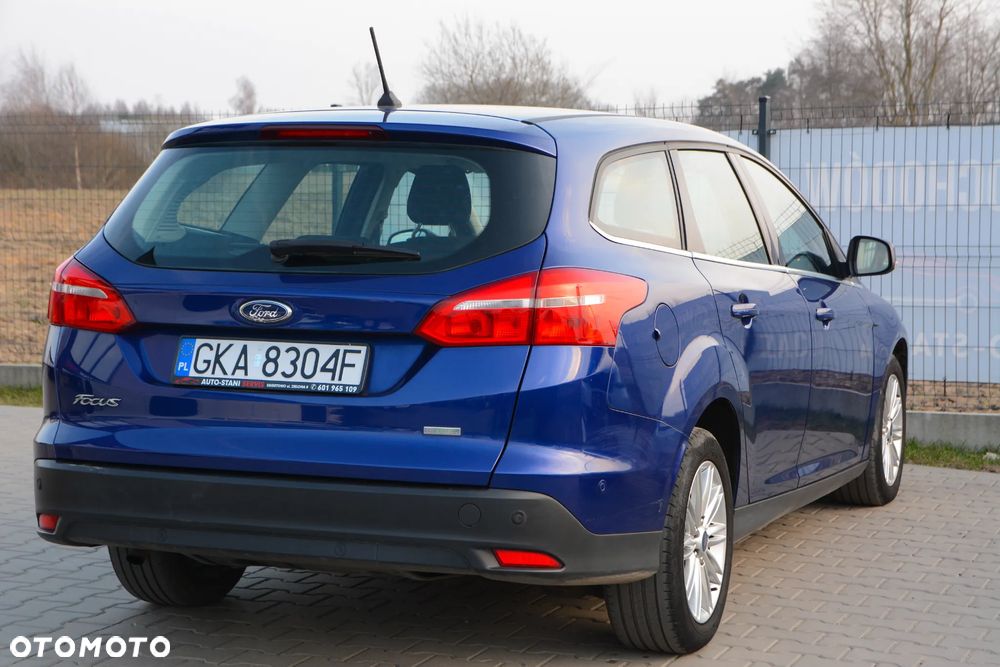 Ford Focus - 11