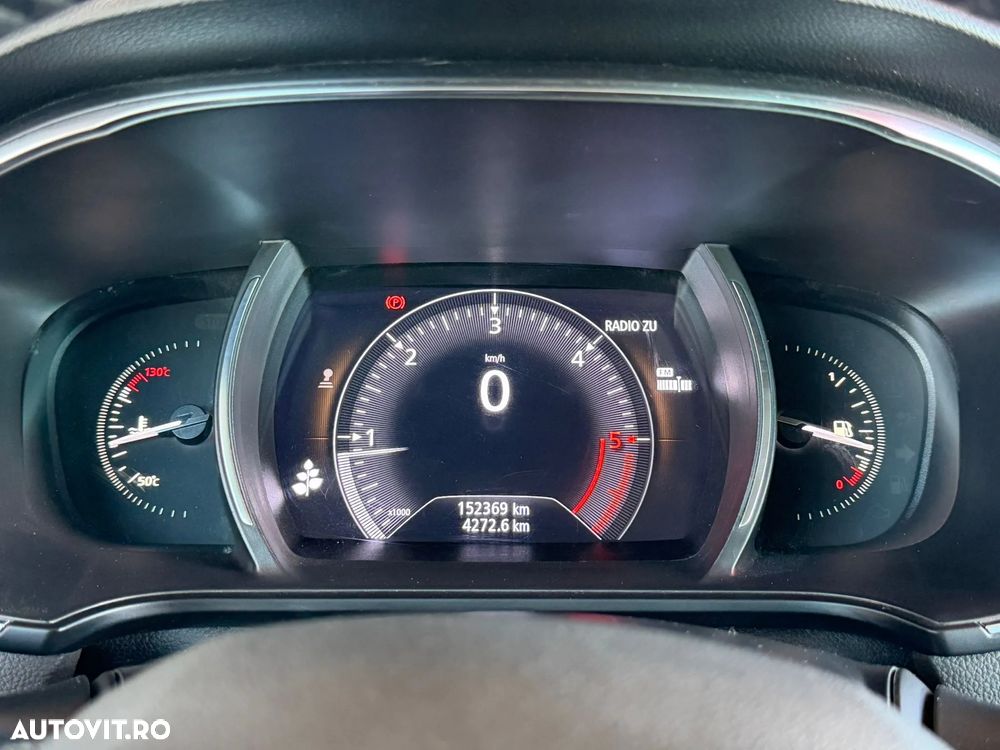 Renault Megane BLUE dCi Limited - 10