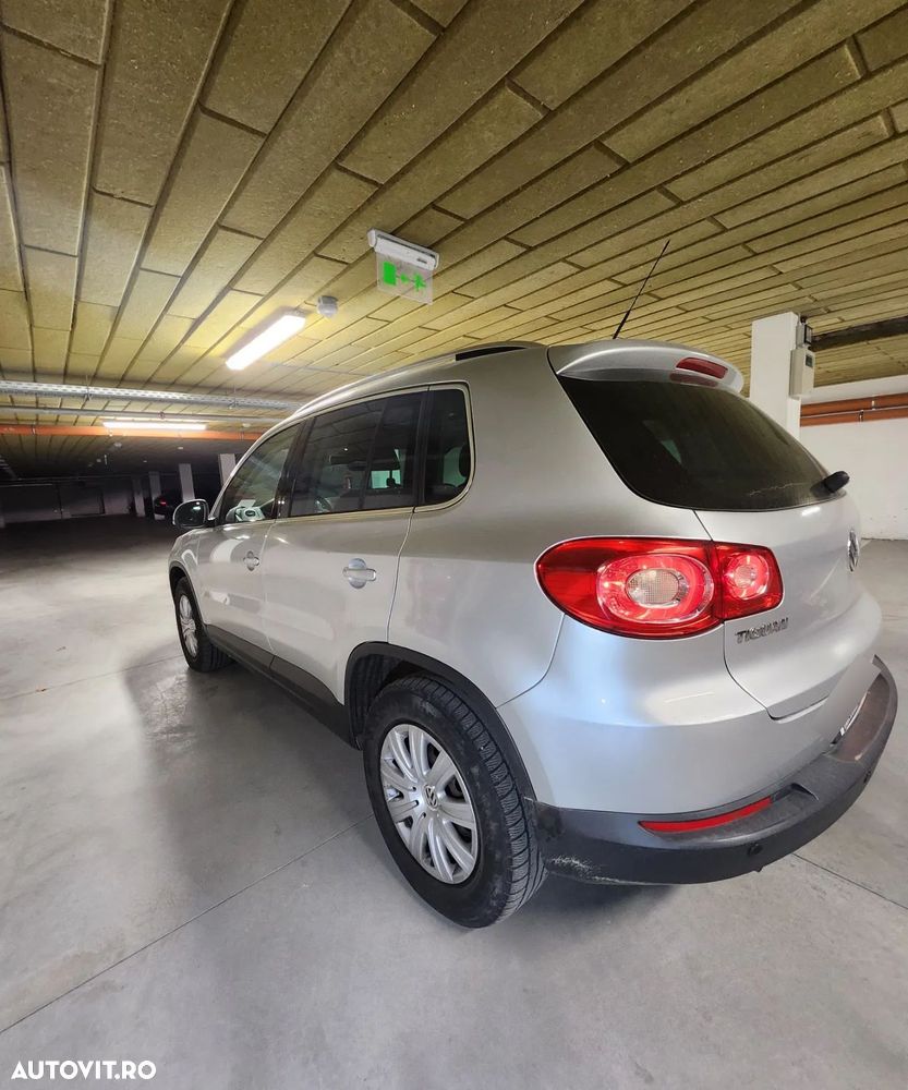 Volkswagen Tiguan - 7