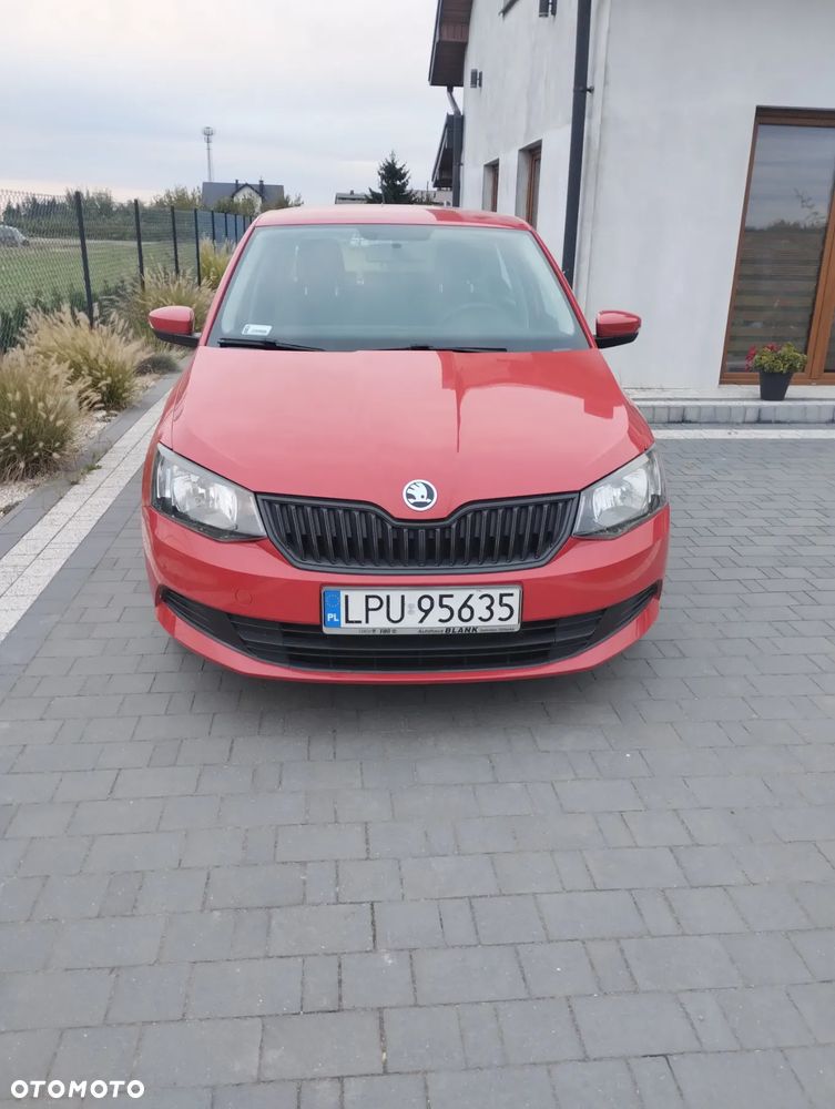 Skoda Fabia - 8