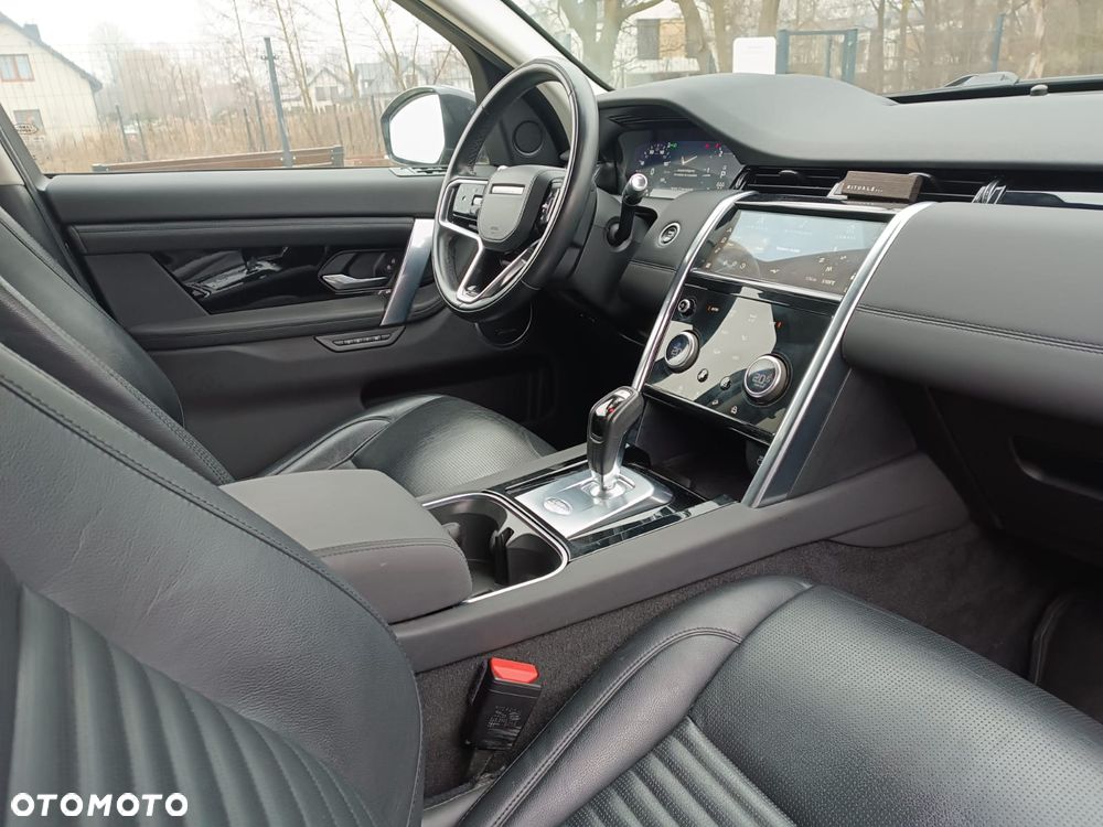 Land Rover Discovery Sport 2.0 D240 R-Dynamic SE - 26