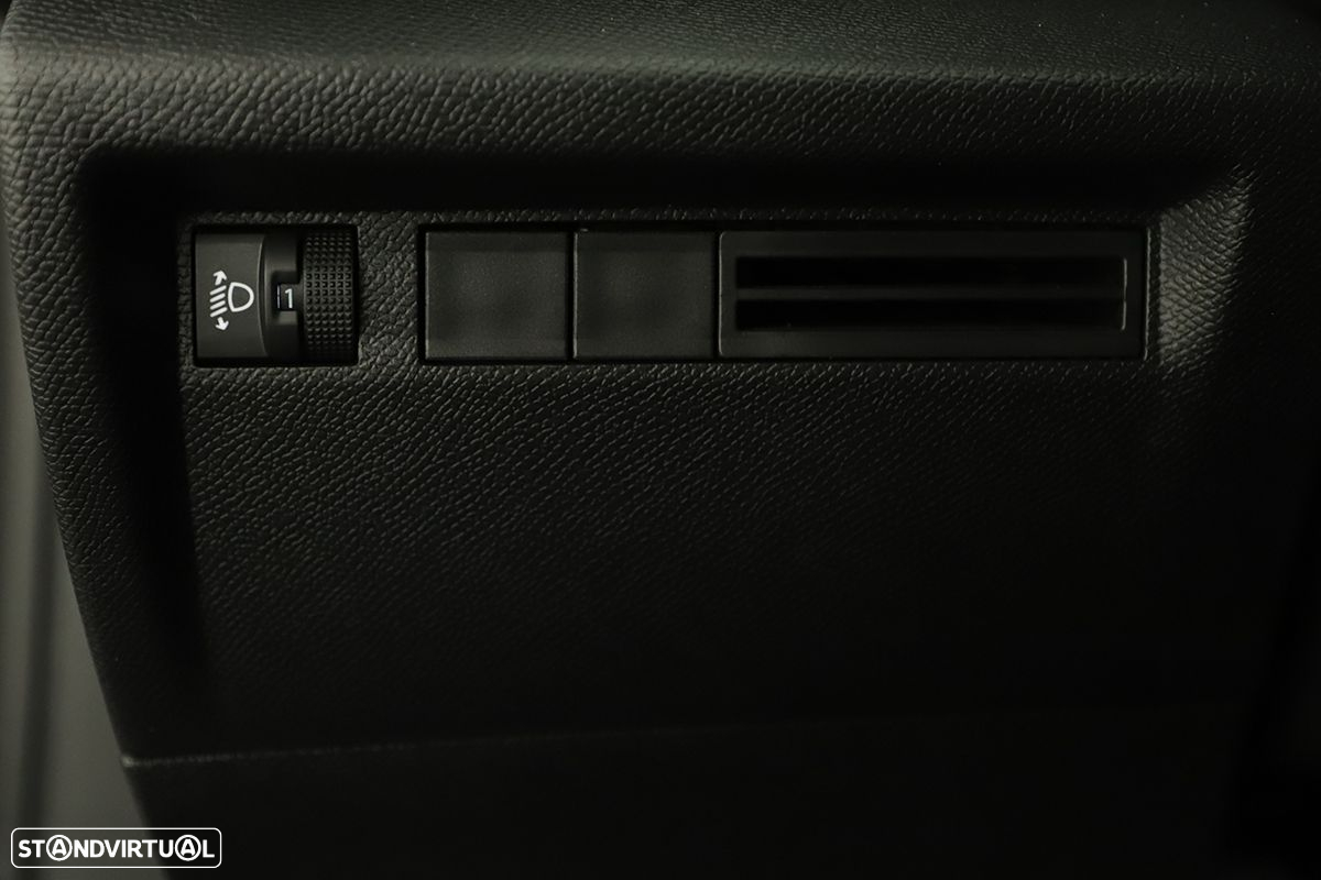 Citroën C4 1.2 PureTech Plus EAT8 - 19