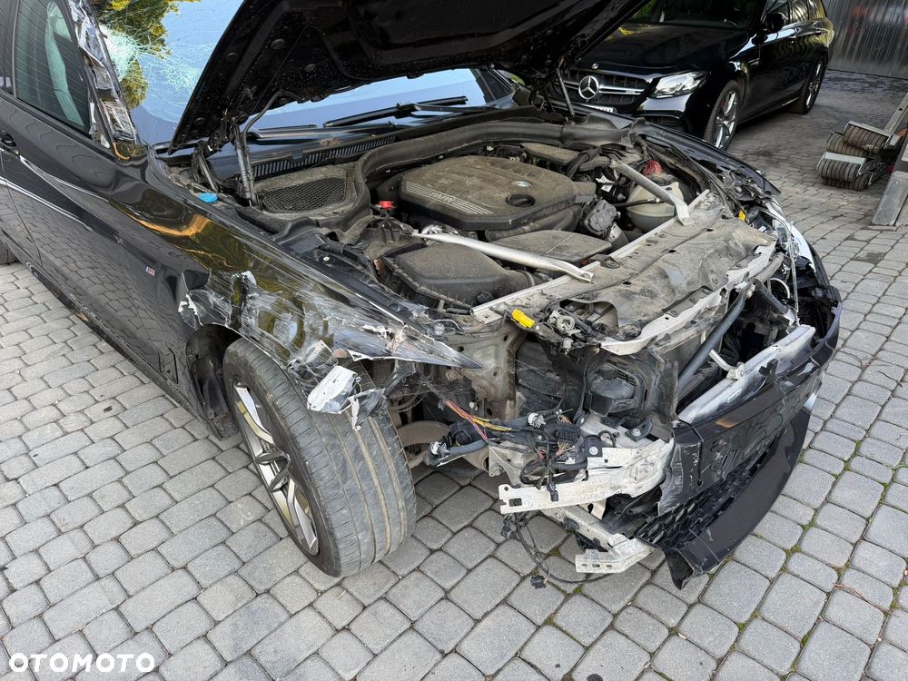 BMW Seria 5 520d xDrive M Sport sport - 8