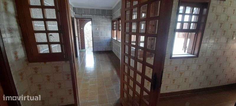 Andar Moradia T3 com 200m2 – Jugueiros, Felgueiras - Grande imagem: 4/11
