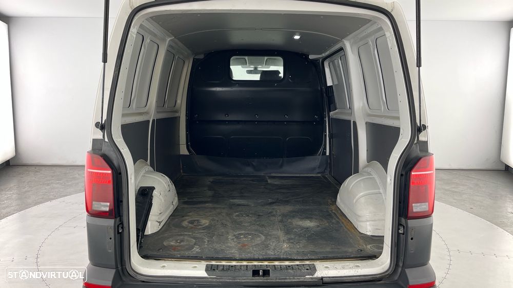 VW Transporter 2.0 TDI L1H1 A8 - 9