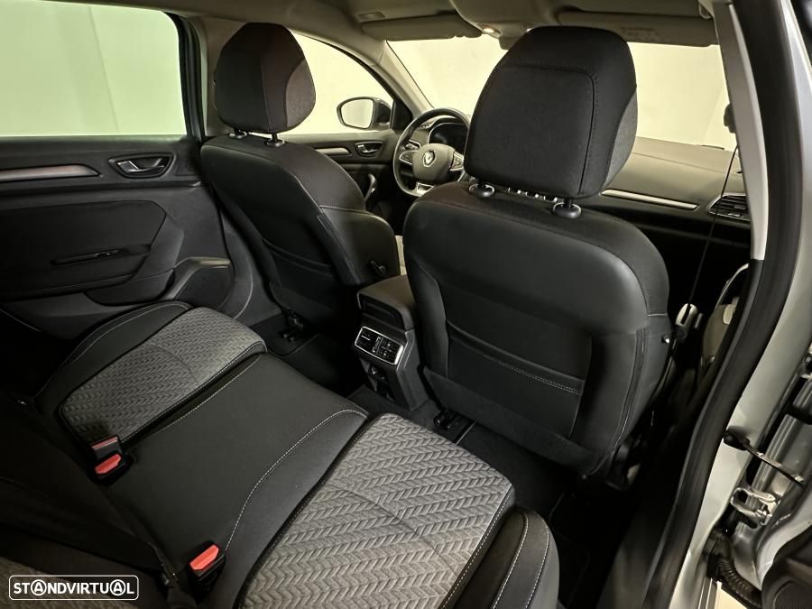Renault Mégane Sport Tourer 1.5 Blue dCi Limited C/PM+Pneu - 30