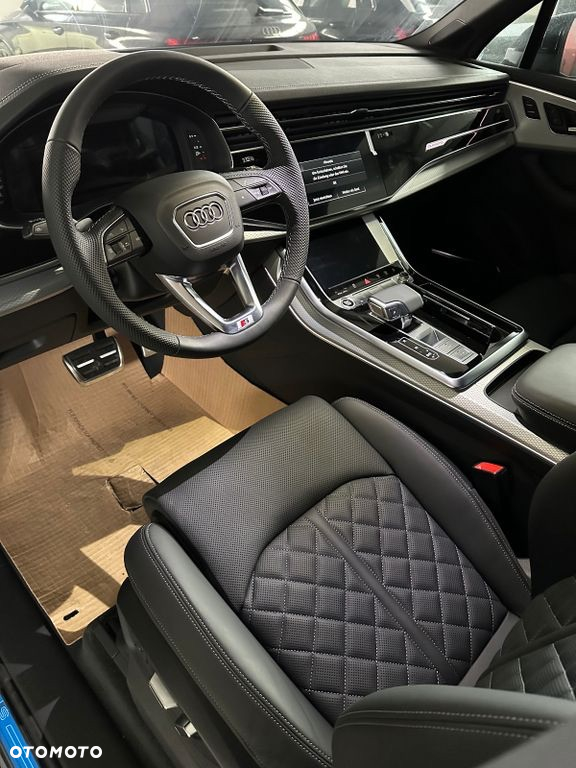 Audi Q7 - 9