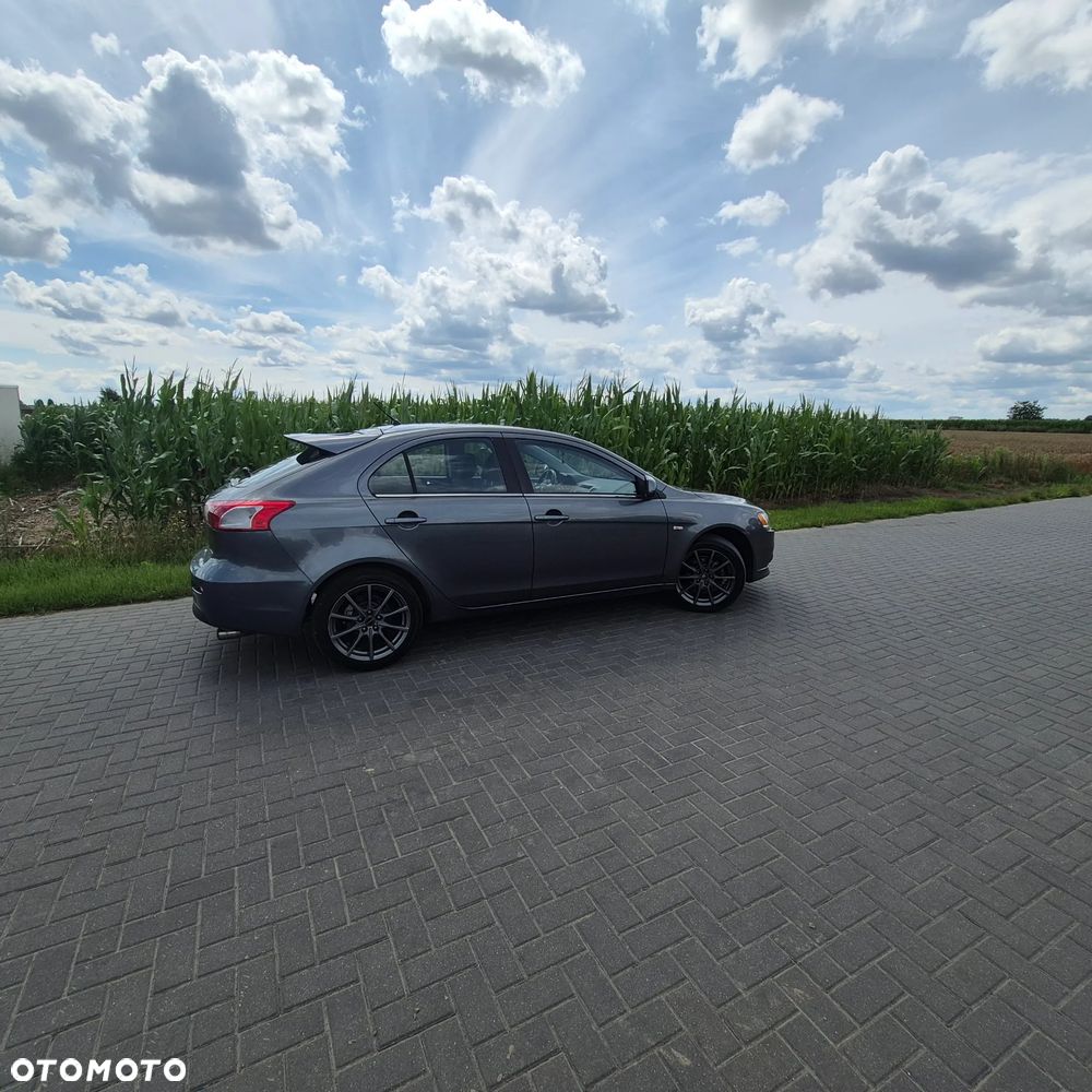 Mitsubishi Lancer - 4