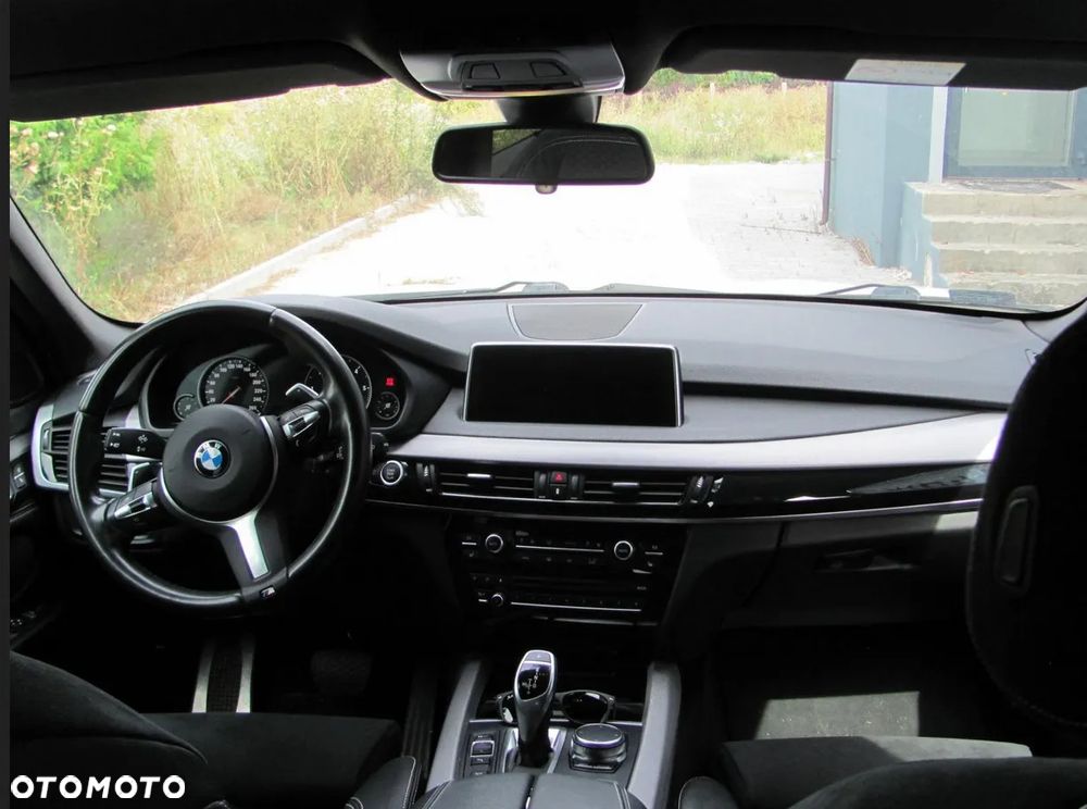 BMW X5 xDrive25d - 8