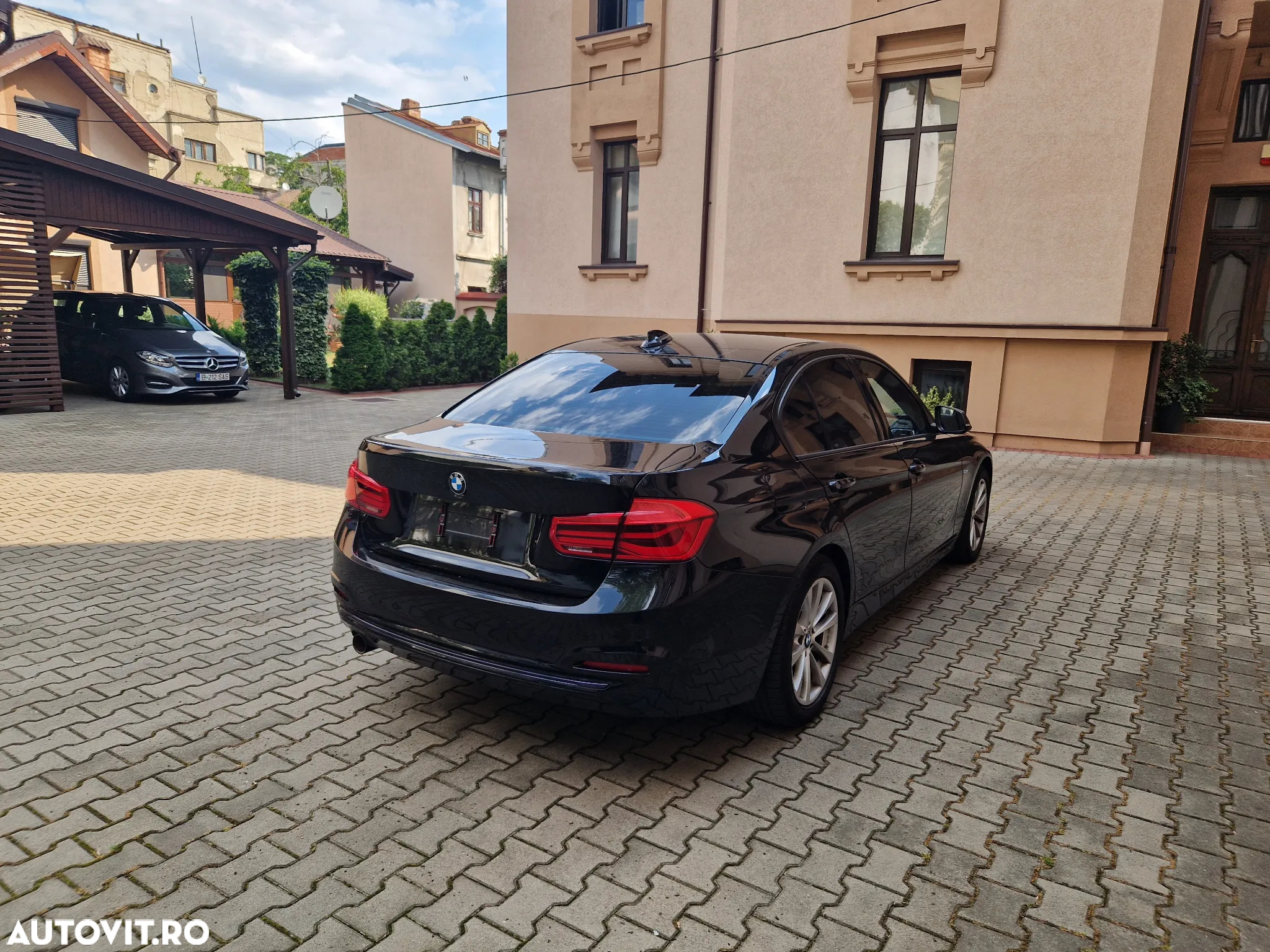 BMW Seria 3 318d AT MHEV - 5