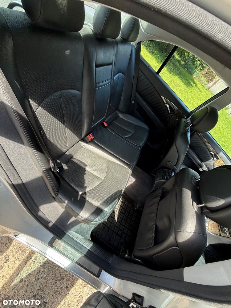 Mercedes-Benz Klasa E 350 7G-TRONIC Avantgarde - 8