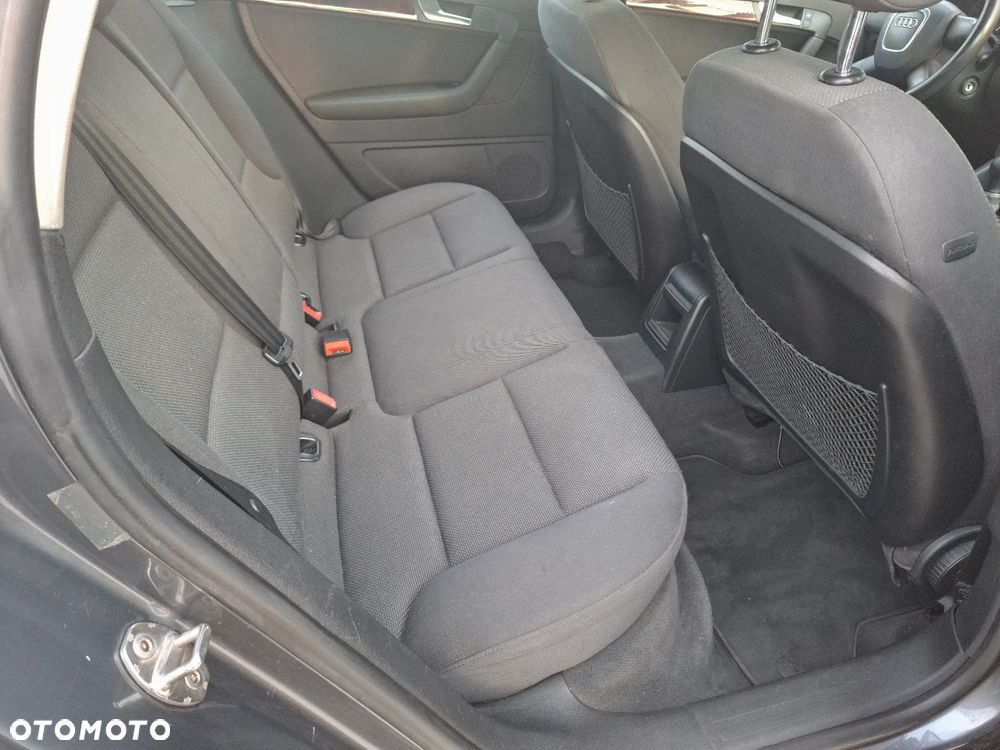 Audi A3 Sportback 1.9 TDI Ambiente - 13