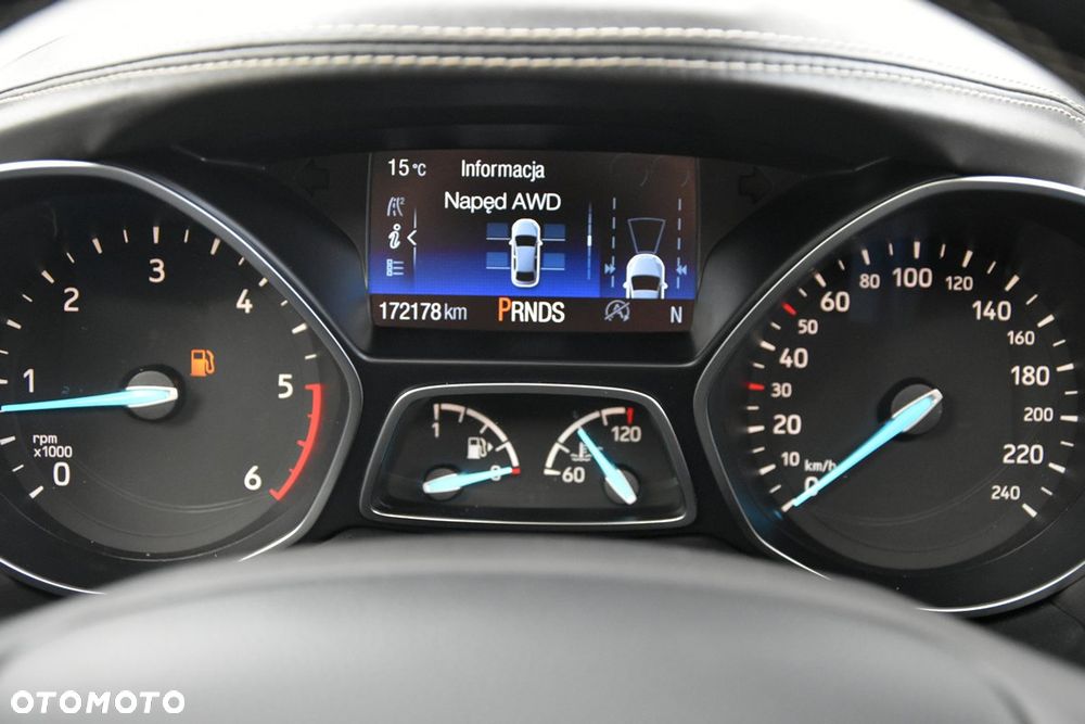 Ford Kuga 2.0 TDCi 4x4 Vignale - 32