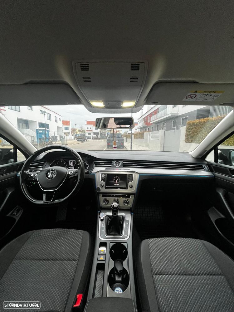 VW Passat Variant 1.6 TDI Confortline - 8