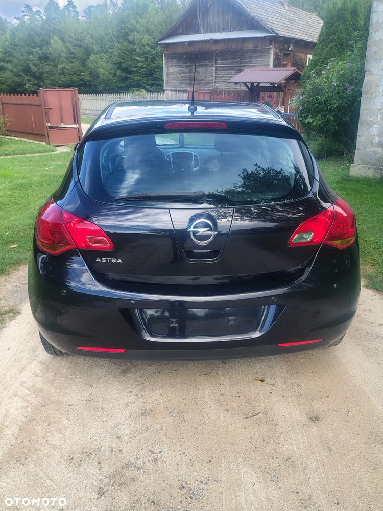 Opel Astra 1.4 - 4