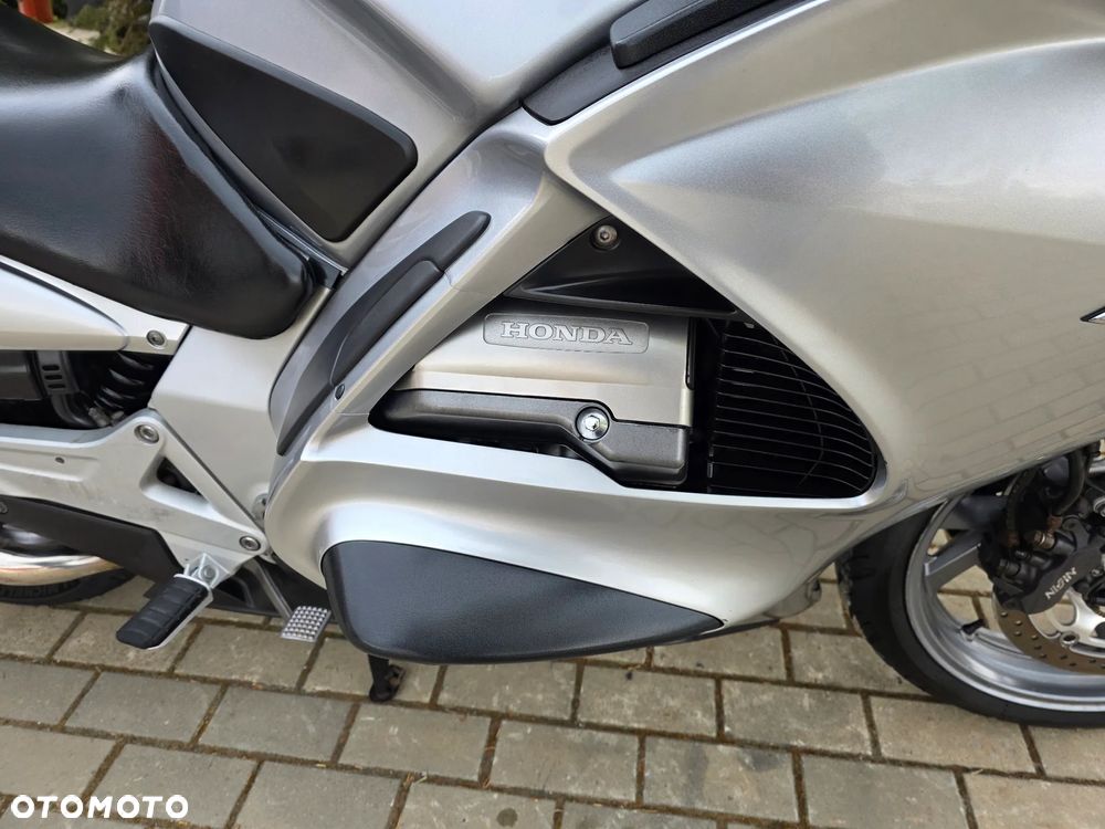 Honda ST - 15