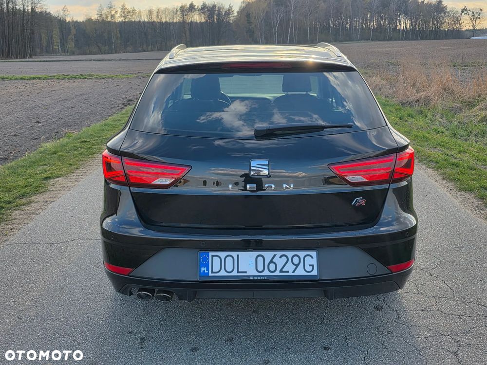 Seat Leon 2.0 TDI DSG FR - 9