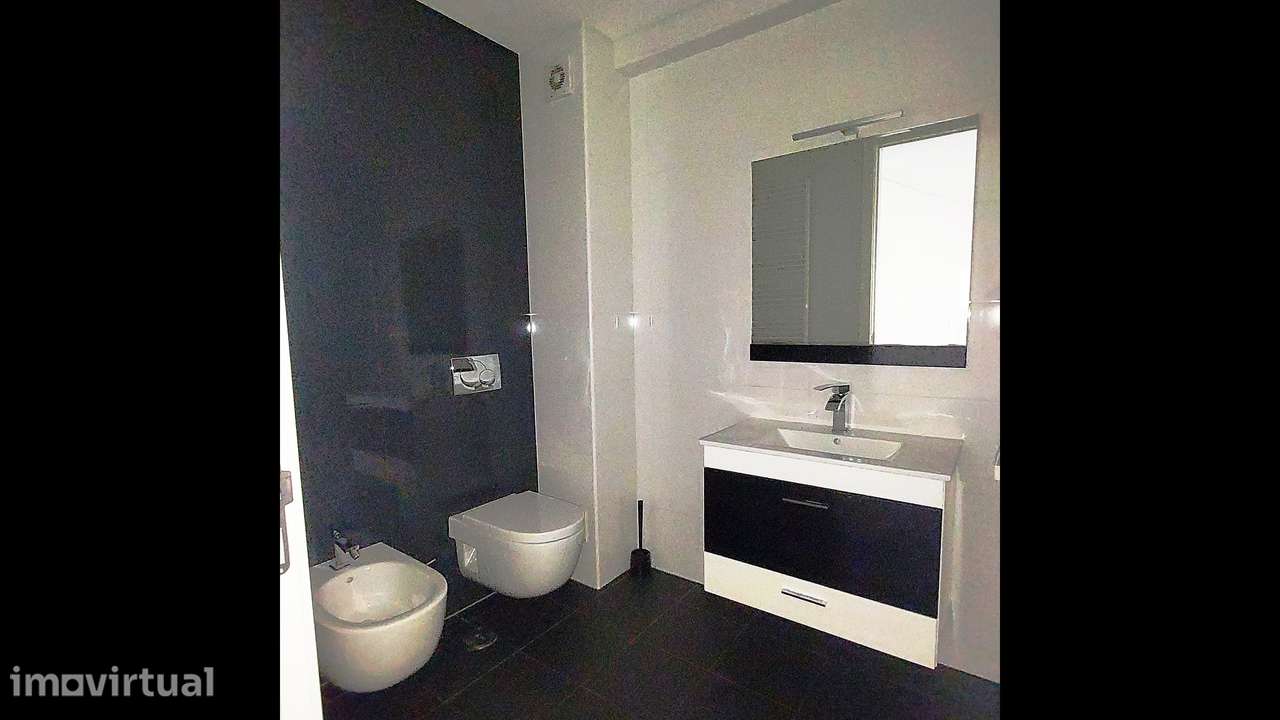 Apartamento T2 c/ garagem em Fátima - Grande imagem: 5/12