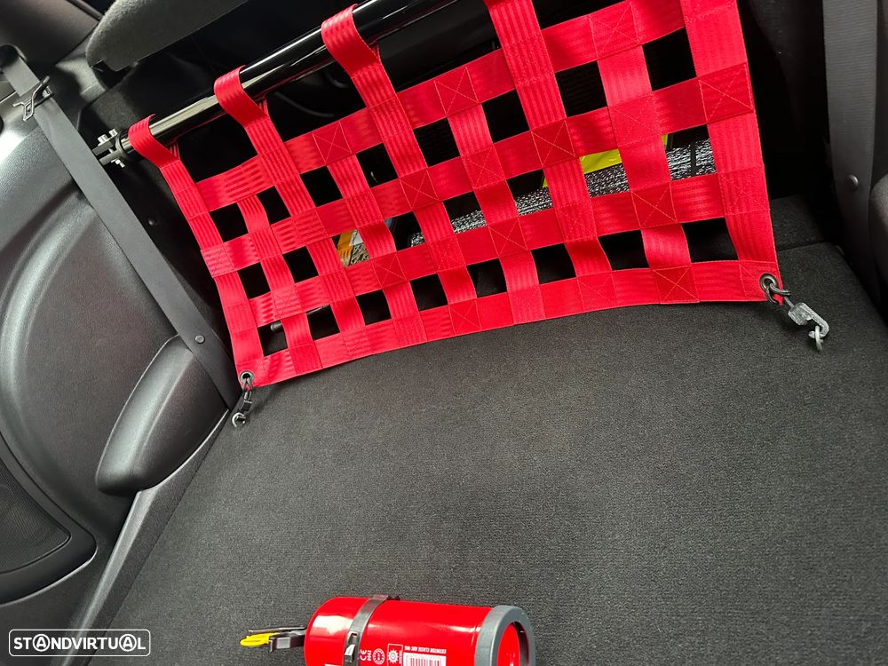 MINI 3 Portas John Cooper Works - 17