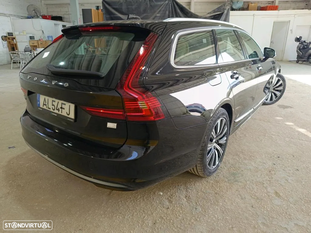 Volvo V90 2.0 T6 PHEV Inscription Expression AWD - 3