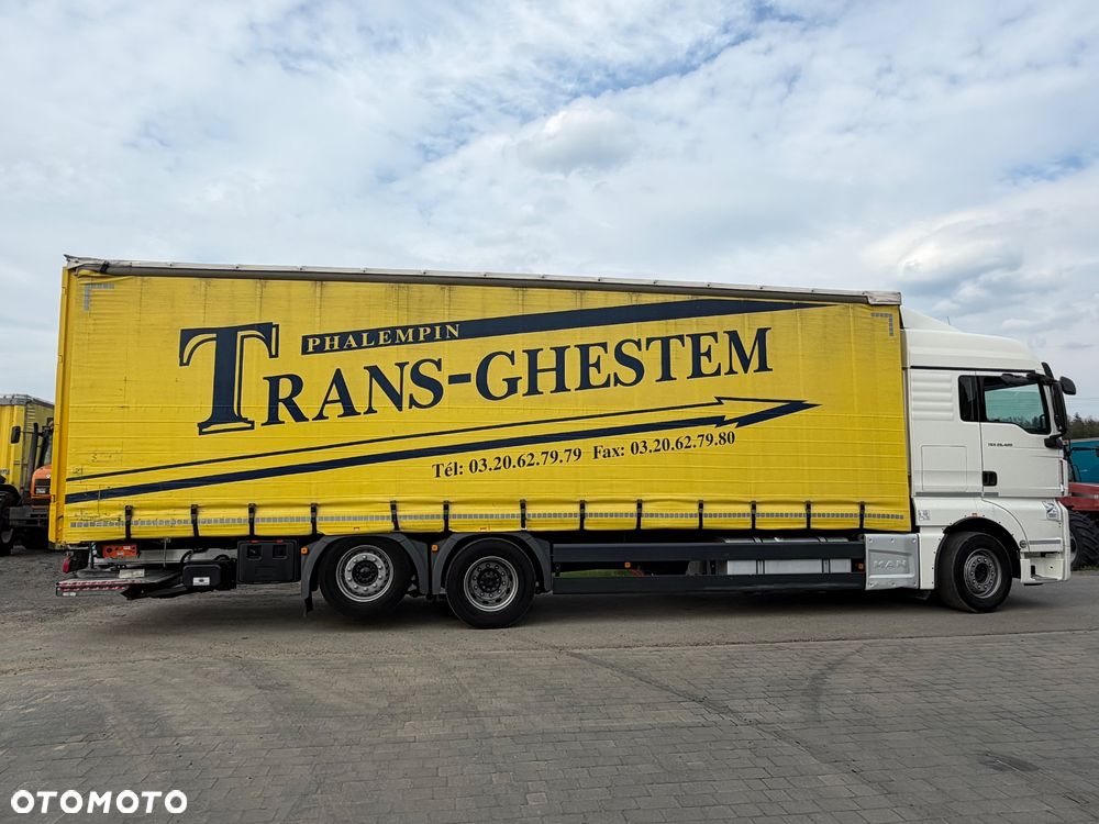 MAN TGX 26.420 6x2 // Oś podnoszona // Firanka // Winda - 4
