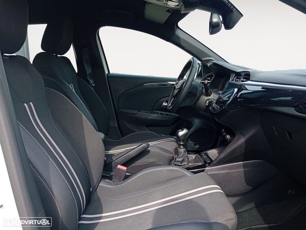 Opel Corsa 1.2 T GS - 15