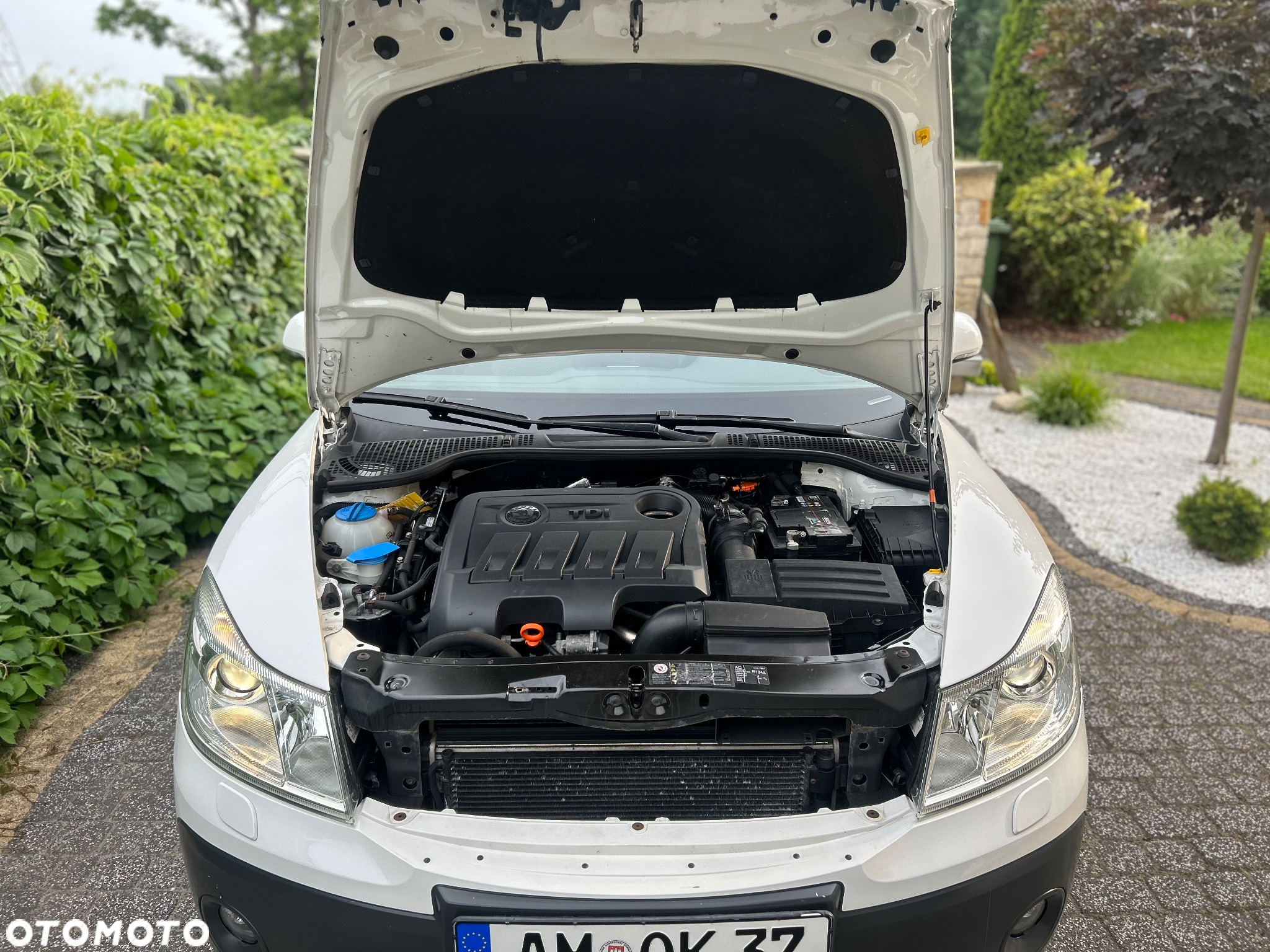 Skoda Octavia Combi 2.0 TDI DPF 4x4 Scout - 37
