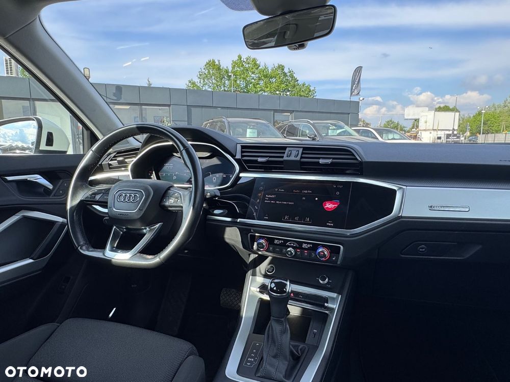 Audi Q3 35 TFSI S tronic - 14
