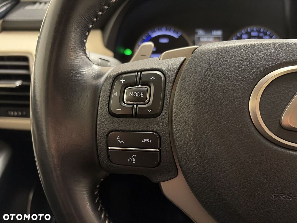 Lexus NX 300h Comfort AWD - 14