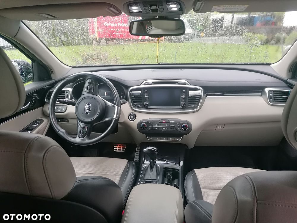 Kia Sorento - 5