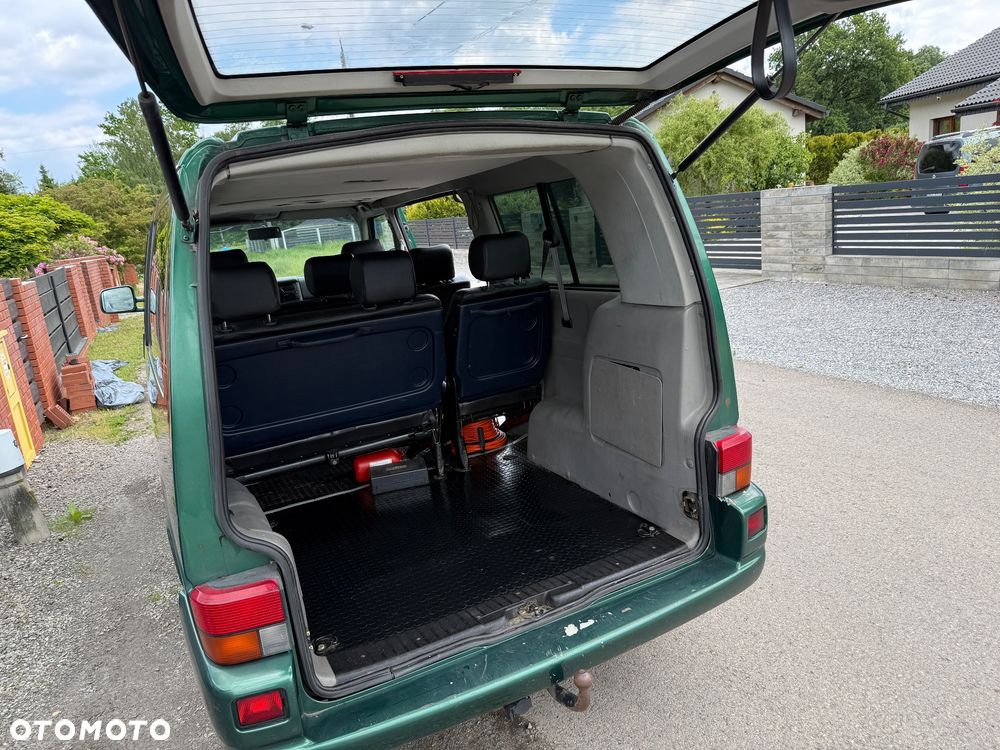 Volkswagen Caravelle Basis - 7