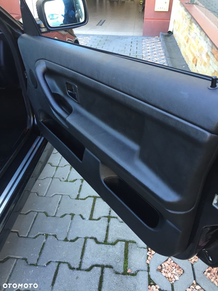 BMW Seria 3 - 30